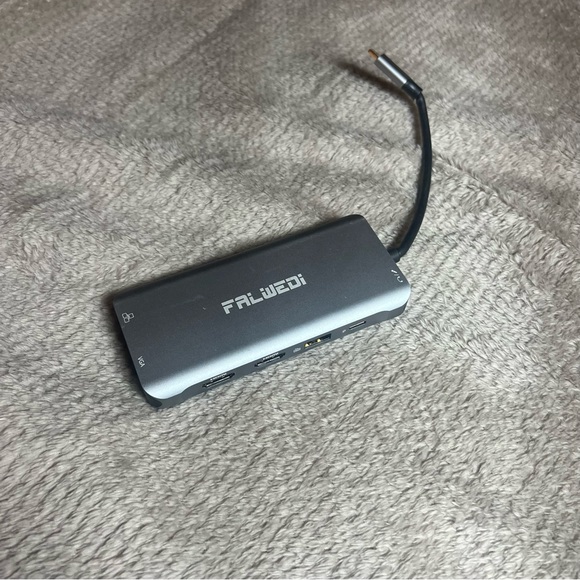 Falwedi USB C Docking Station - Picture 1 of 6